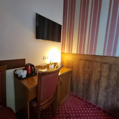 Pałac Lucja Zakrzów Zewnętrze zdjęcie