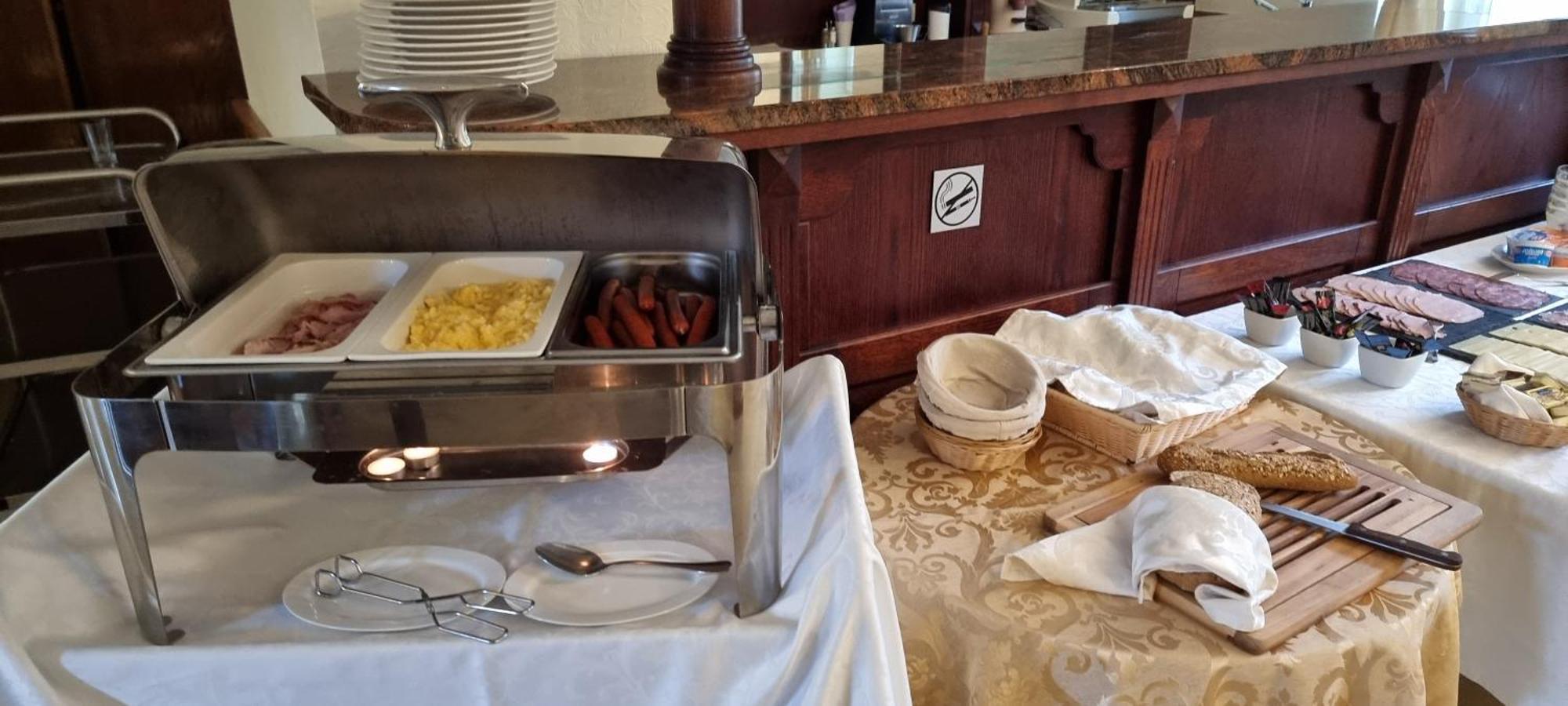 Hotel Palac Lucja 3*