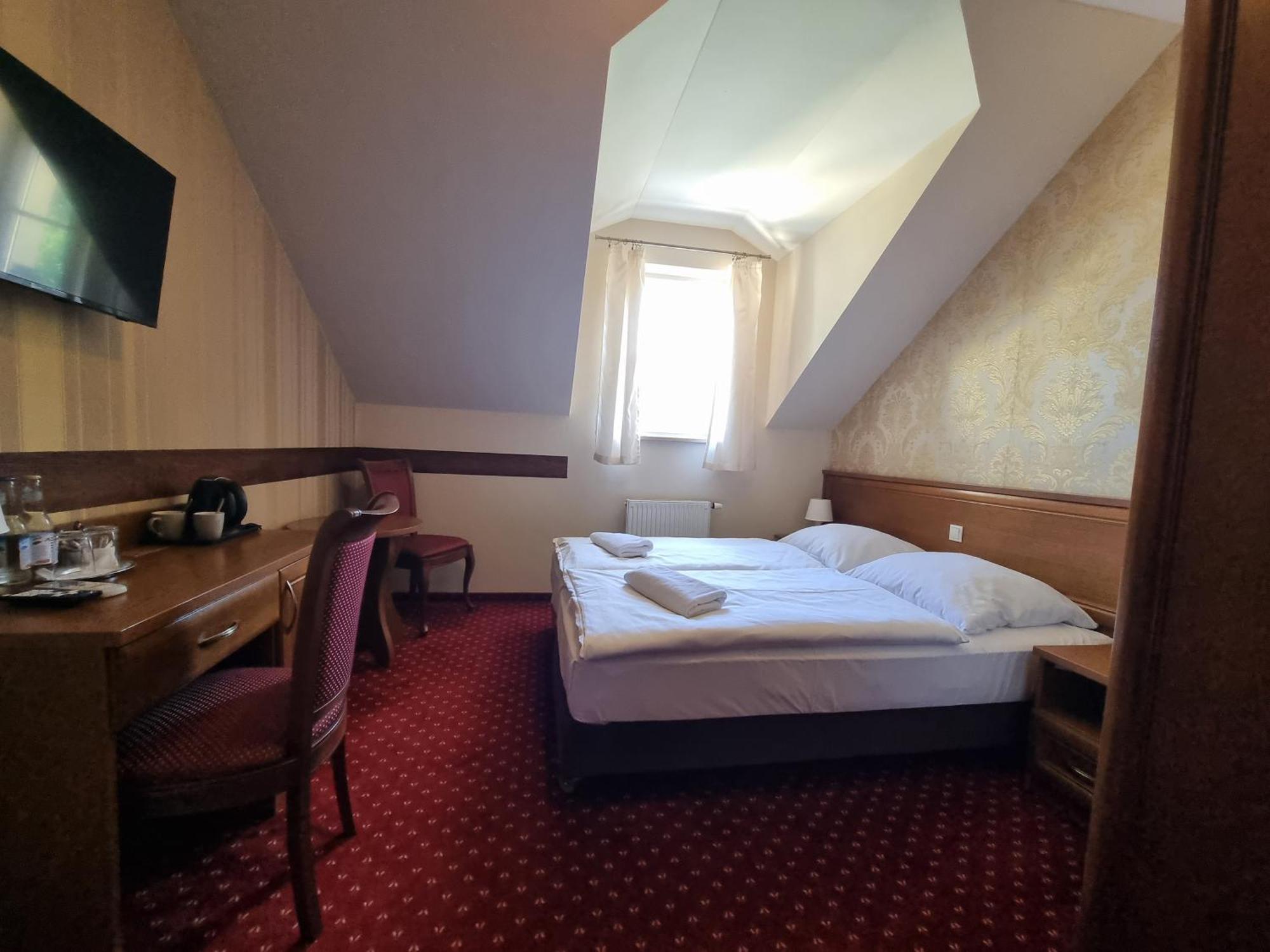 Palac Lucja Bb Hotell